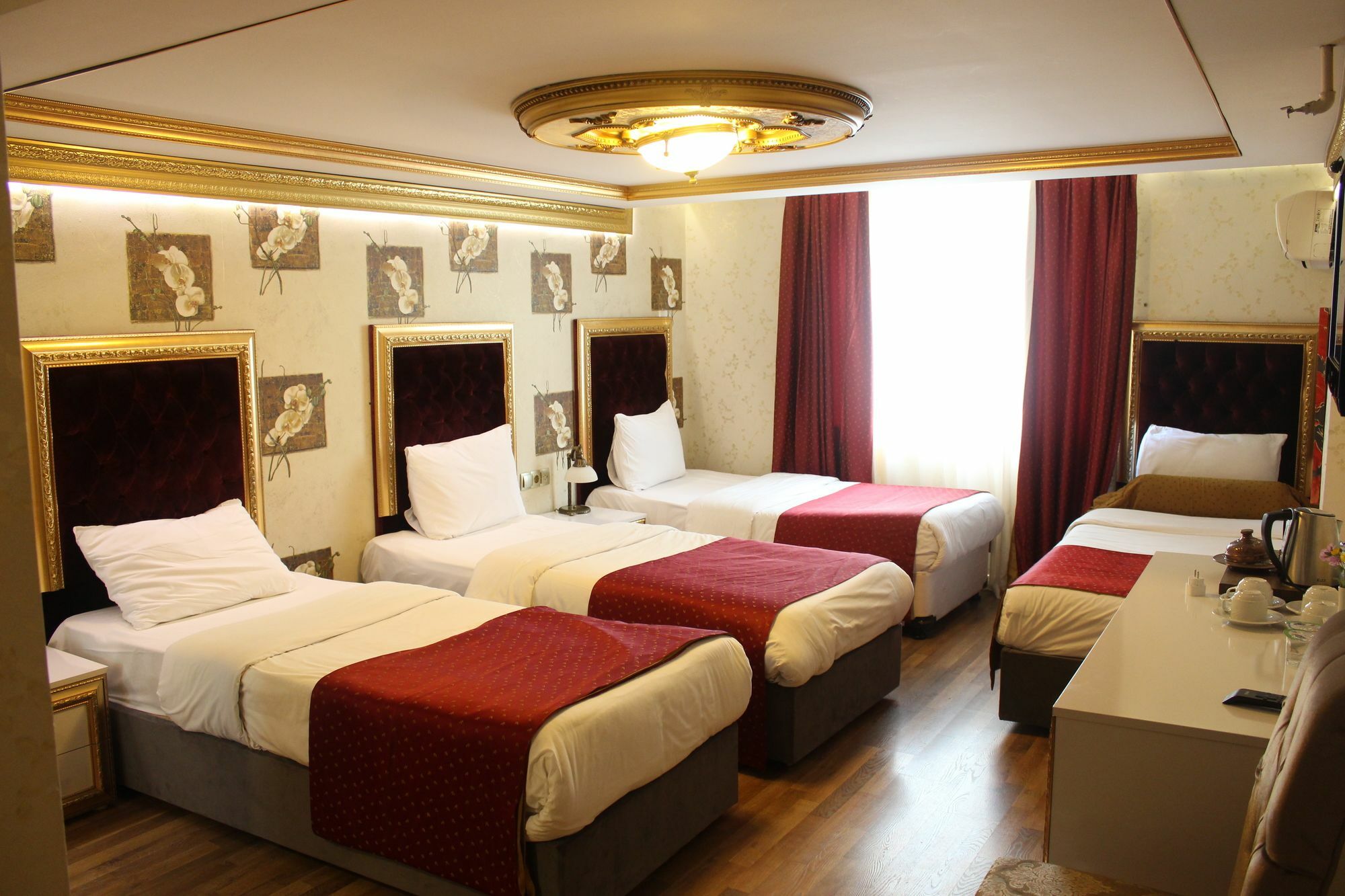 มาร์มารา ดีลักซ์ โฮเทล Hotel อิสตันบูล ภายนอก รูปภาพ